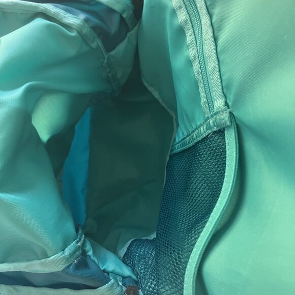 Patagonia Refugio 26L Backpack Teal Blue - Picture 8 of 15